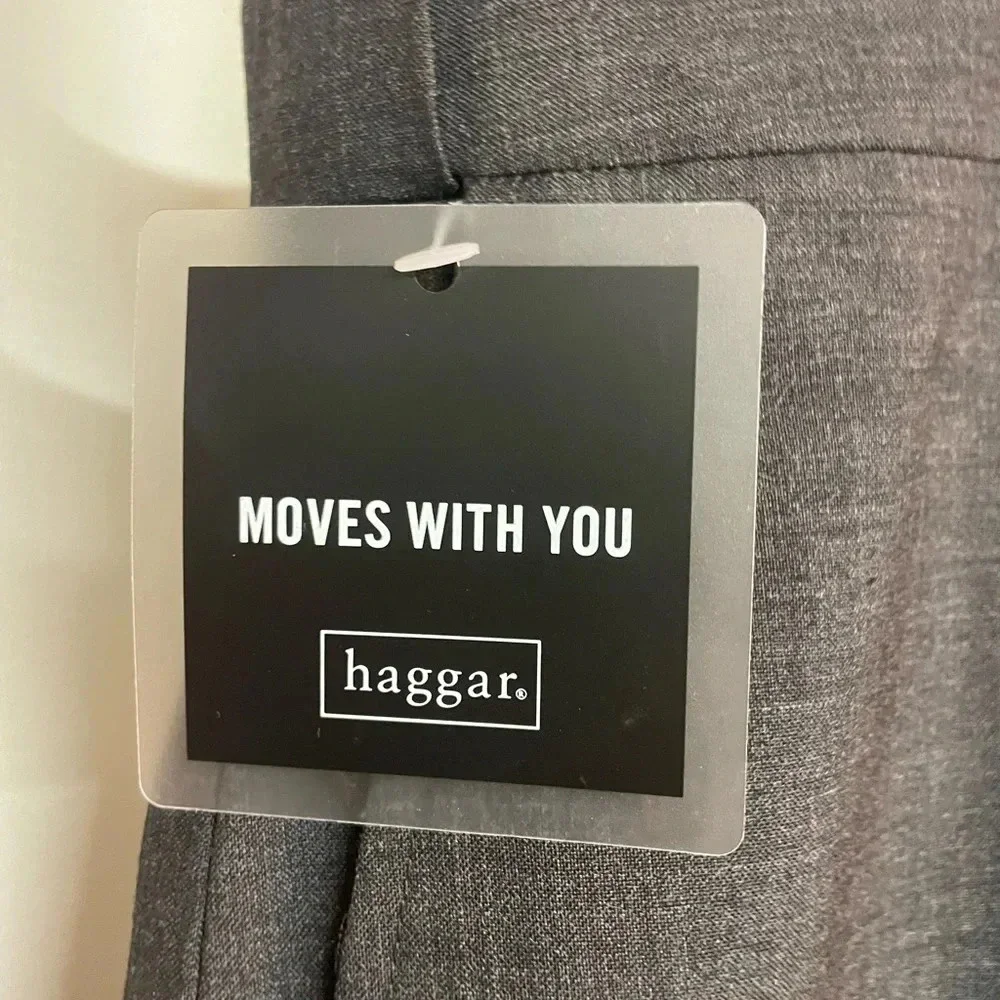 NWT men’s Hagger black label comfort fit waist charcoal size 42Wx30L